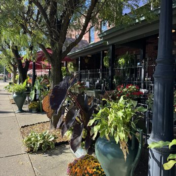 Aristocrat Pub & Restaurant - Garden outdoor area - Pubs Near Me - Indianapolis, Indiana Aristocrat Pub & Restaurant - Garden outdoor area - Pubs Near Me - Indianapolis, Indiana