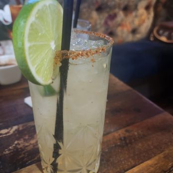 Campuzano Mexican Food - Jalapeño margarita - Mexican Near Me - Dallas, Texas