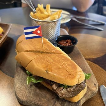 Habana Con B - Churrasco Sandu - Desserts Near Me - Miami, Florida
