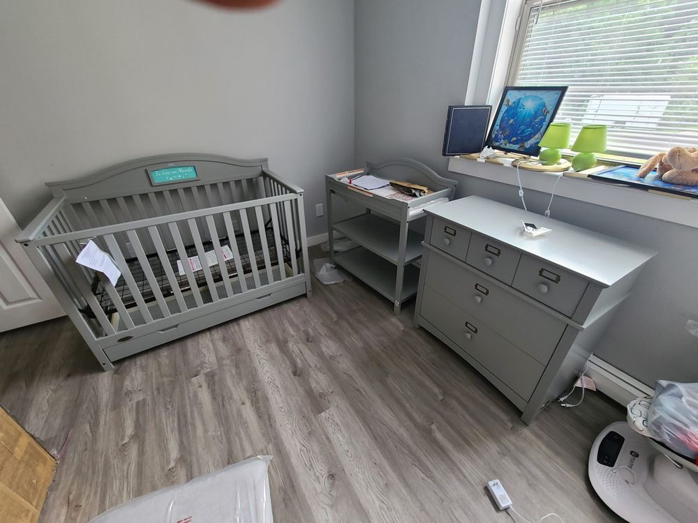 Slide of Mr. Sergei Handyman Service