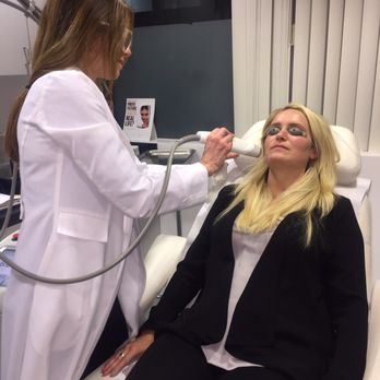 Suzanne Trott, MD FACS - Dr. Trott working wonders - Cosmetic Surgeons Near Me - Beverly Hills, California Suzanne Trott, MD FACS - Dr. Trott working wonders - Cosmetic Surgeons Near Me - Beverly Hills, California