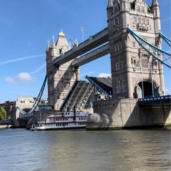 Tower Bridge - Drawbridge being raised. - Landmarks & Historical Buildings Near Me - London, XGL Tower Bridge - Drawbridge being raised. - Landmarks & Historical Buildings Near Me - London, XGL