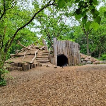 Leslie Science & Nature Center - Playscape - Hiking Near Me - Ann Arbor, Michigan Leslie Science & Nature Center - Playscape - Hiking Near Me - Ann Arbor, Michigan