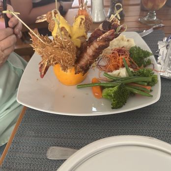 Fisherman's Landing - Shrimp platter - Seafood Near Me - Cabo San Lucas, BCS