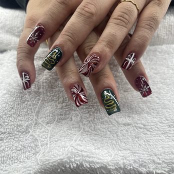 Surf City Nails - Nail Salons Near Me - Huntington Beach, California