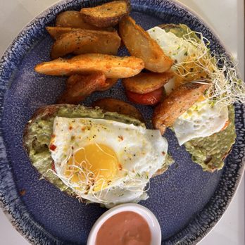 Utopia Caffe - Avocado Toast - Breakfast & Brunch Near Me - Tustin, California