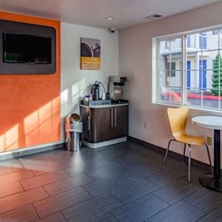 Motel 6 Gresham - Coffeespot