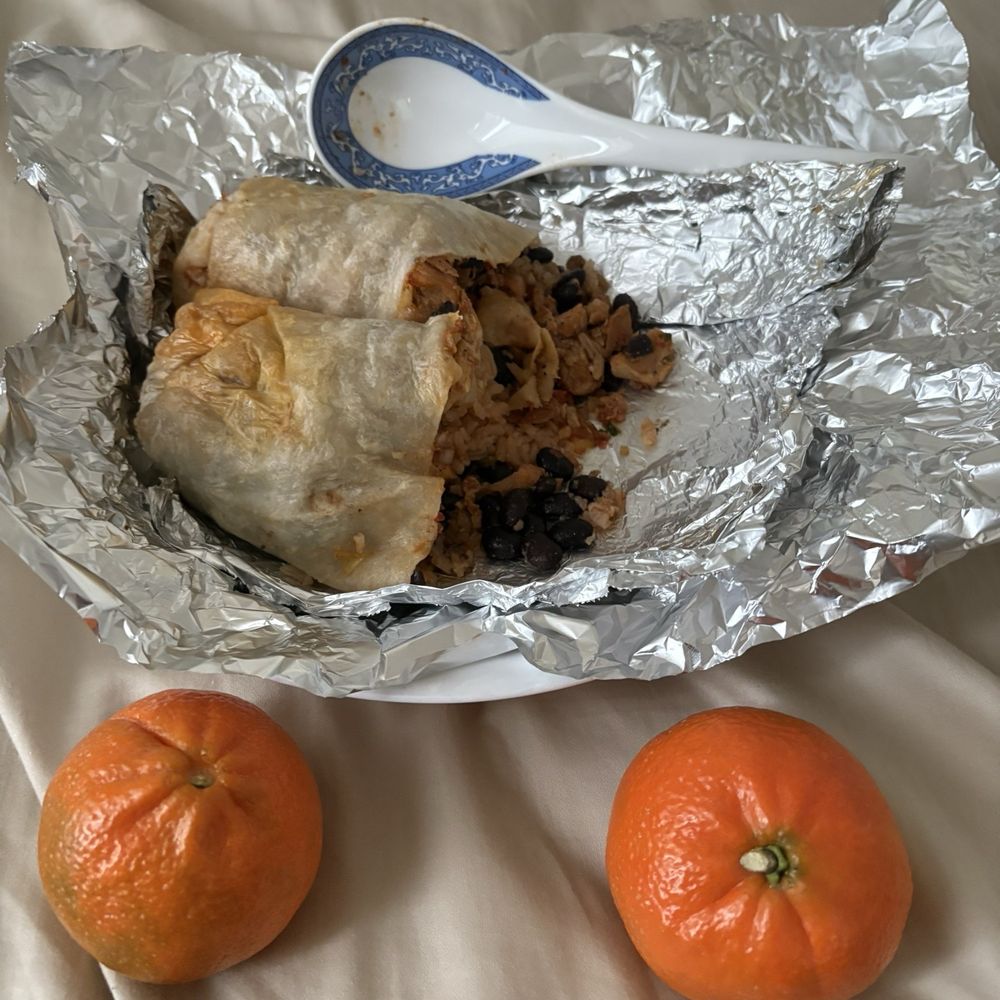 Regular Burtito extra chicken and black beans Regular Burtito extra chicken and black beans