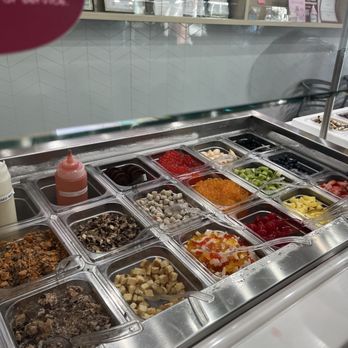 Yogurtland  - Toppings - Ice Cream & Frozen Yogurt Near Me - Buena Park, California