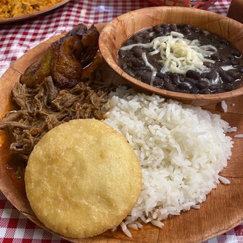 Doña Maria Restaurant - Lunch - Venezuelan Near Me - Humble, Texas