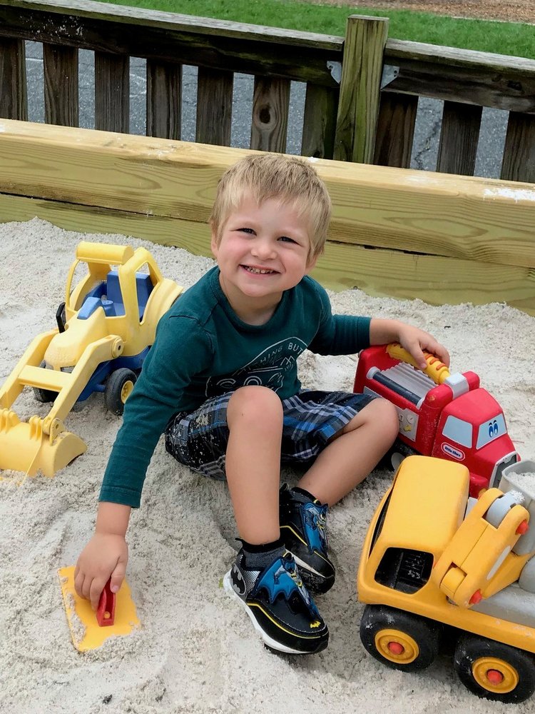 Church of the Redeemer Parish Day School - childcare center in Baltimore, MD