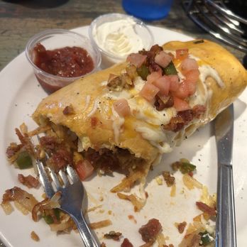 Foodie Garage Eatery - Breakfast burrito - American Near Me - Dubuque, Iowa