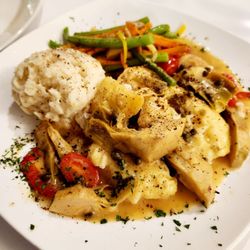 Bella Vie - Cod Piccatta Dinner Special w/mashed potatoes & mixed vegetables ~ 10.9.23
