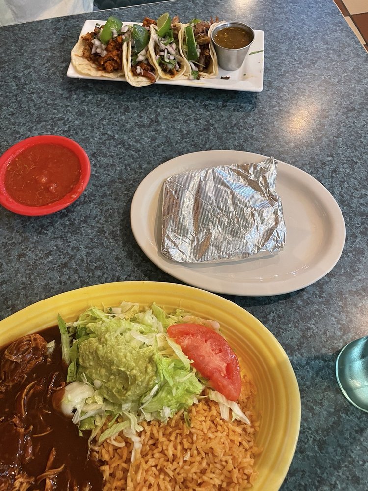 La Tolteca