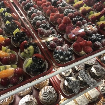 F Monteleone Bakery & Cafe - Fruit pastry - Bakeries Near Me - Brooklyn, New York F Monteleone Bakery & Cafe - Fruit pastry - Bakeries Near Me - Brooklyn, New York