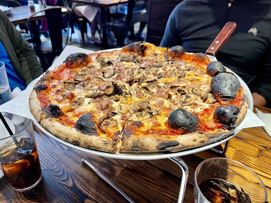 Max and Leo's Pizza Chelmsford by null