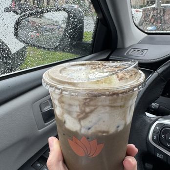 Ayer Coffee - Banana hojicha - Coffee & Tea Near Me - Tustin, California