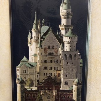 Jutta's Flowers - Stunning Advent Calendar showing the Neu Schwanstein Castle in Bavaria. - Florists Near Me - Berkeley, California Jutta's Flowers - Stunning Advent Calendar showing the Neu Schwanstein Castle in Bavaria. - Florists Near Me - Berkeley, California