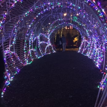 Winter Wonderland - The tunnel of love. - Festivals Near Me - Las Vegas, Nevada