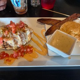 Stuffed breakfast pepper