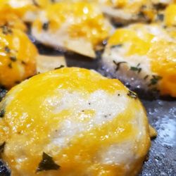 5 Ojo Inn Bed and Breakfast - Eggs on the half shell