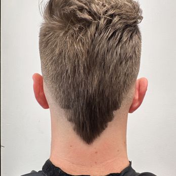 Joanna Bulthuis - Precision fade - Hair Stylists Near Me - Chicago, Illinois Joanna Bulthuis - Precision fade - Hair Stylists Near Me - Chicago, Illinois