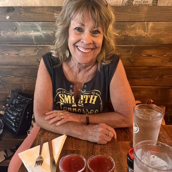 Monkey Town Brewing Company - Loudon - That ....... Berry beer! Forgot the type of berry!TRY IT! - Breweries Near Me - Loudon, Tennessee Monkey Town Brewing Company - Loudon - That ....... Berry beer! Forgot the type of berry!TRY IT! - Breweries Near Me - Loudon, Tennessee