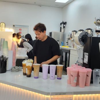 T% Coffee + Tea - Rocklin - So busy for their opening day! - Bubble Tea Near Me - Rocklin, California T% Coffee + Tea - Rocklin - So busy for their opening day! - Bubble Tea Near Me - Rocklin, California