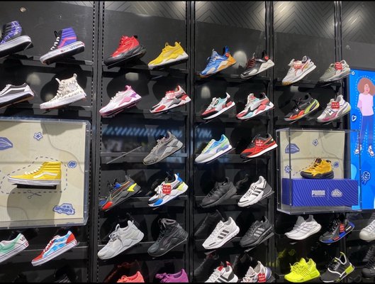 bob nike foot locker