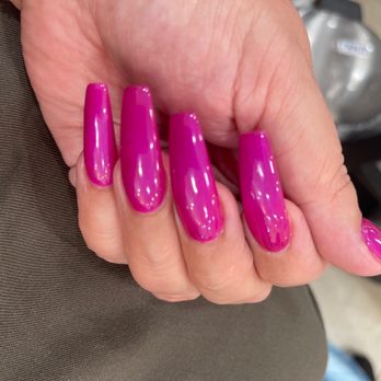 Famous Nails - Gel Fills (Long) - Nail Salons Near Me - Montclair, California