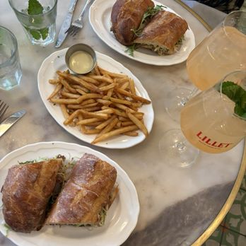 La Bonne Vache - Roti de Beouf and pomme frites - French Near Me - Washington, DC, District of Columbia