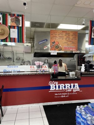 El Cora Birria | Estilo Tijuana by null