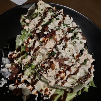 Delaney's Tavern - Iceberg Salad - Yum! - New American Near Me - Orlando, Florida Delaney's Tavern - Iceberg Salad - Yum! - New American Near Me - Orlando, Florida