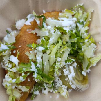 Empanadas el Pachi - Beef empanada - Food Trucks Near Me - Seattle, Washington