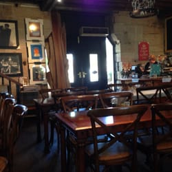 Savannah on Swan - Inside