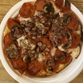The Pizza Barn - Gluten free pepperoni & sausage - Pizza Near Me - Kernville, California The Pizza Barn - Gluten free pepperoni & sausage - Pizza Near Me - Kernville, California