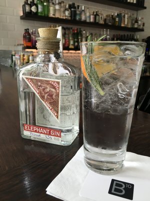 B10 Restaurant, Wine & Gin Bar by null