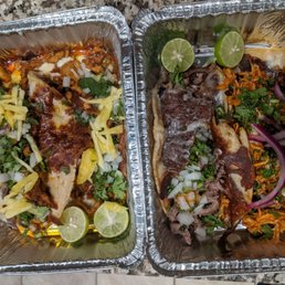 Al pastor, pollo, bisteak quesadillas Al pastor, pollo, bisteak quesadillas