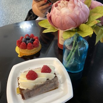 Boulangerie Christophe - Fruit tart - Sandwiches Near Me - Potomac, Maryland Boulangerie Christophe - Fruit tart - Sandwiches Near Me - Potomac, Maryland