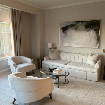 Salamander - Marina Suite Living Room - Hotels Near Me - Washington, DC, District of Columbia