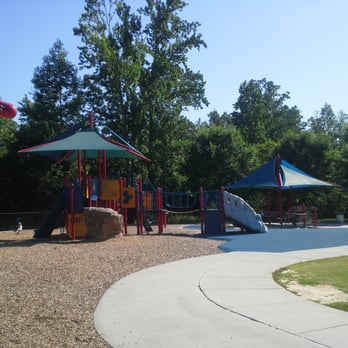 Duncan Creek Park - I spy a shady spot or two (for Mom or Dad to rest a few.) - Playgrounds Near Me - Dacula, Georgia Duncan Creek Park - I spy a shady spot or two (for Mom or Dad to rest a few.) - Playgrounds Near Me - Dacula, Georgia