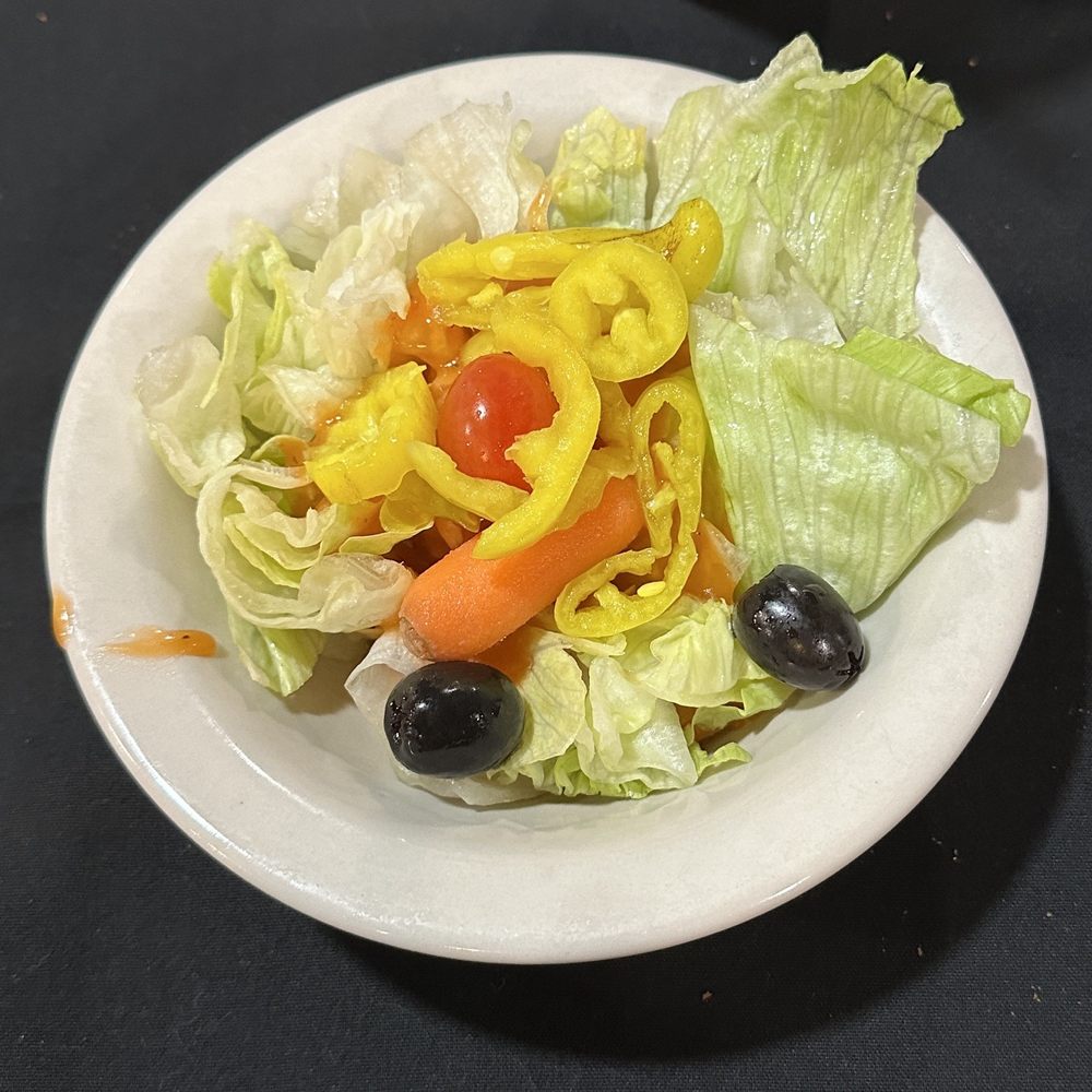 Cascio's Steak House - Dinner Salad - Italian Near Me - Omaha, Nebraska Cascio's Steak House - Dinner Salad - Italian Near Me - Omaha, Nebraska