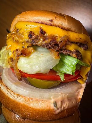 In-N-Out Burger by null