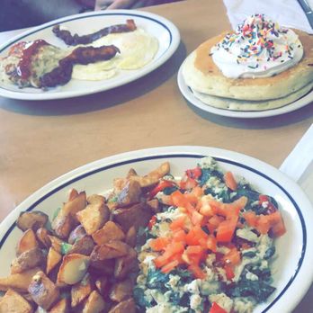 IHOP - Breakfast & Brunch Near Me - Glendale, California