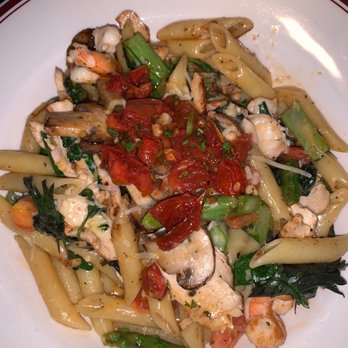 Carlyle - Penne Primavera with Chicken & Shrimp - New American Near Me - Arlington, Virginia Carlyle - Penne Primavera with Chicken & Shrimp - New American Near Me - Arlington, Virginia