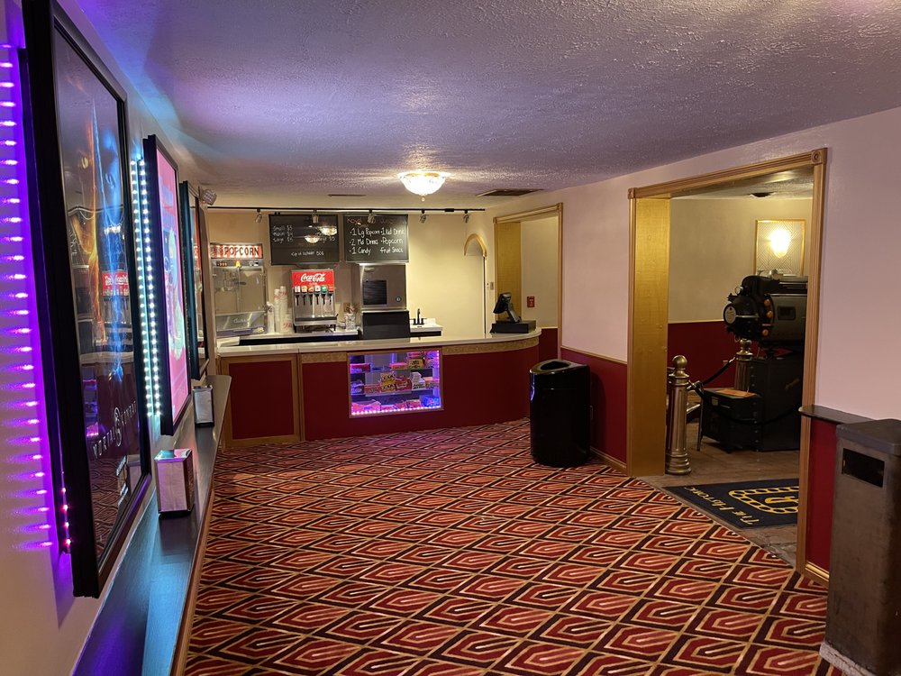 ROYAL THEATER Updated November 2024 42 Photos 59 S Washington St