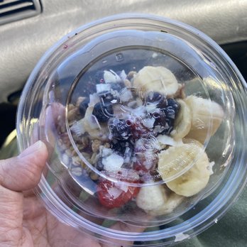 Jamba - Bowl toppings not hitting the rim at all just the bottom of bowl. I bought 5 of these!! $50 worth! - Juice Bars & Smoothies Near Me - Ewa Beach, Hawaii Jamba - Bowl toppings not hitting the rim at all just the bottom of bowl. I bought 5 of these!! $50 worth! - Juice Bars & Smoothies Near Me - Ewa Beach, Hawaii