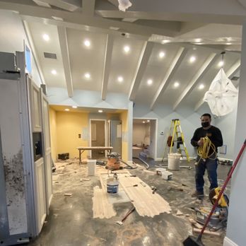 Hana Hardwood - The beginning of the transformation! - Flooring Near Me - Redondo Beach, California Hana Hardwood - The beginning of the transformation! - Flooring Near Me - Redondo Beach, California