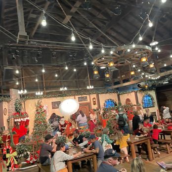 Knott's Merry Farm - Inside Santa's Christmas Cabin - Amusement Parks Near Me - Buena Park, California Knott's Merry Farm - Inside Santa's Christmas Cabin - Amusement Parks Near Me - Buena Park, California