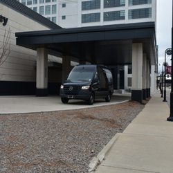 Rock River Airport Shuttle